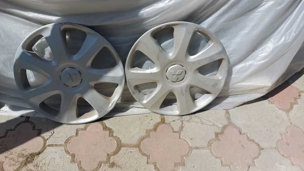 Колпаки оригинал на митсубиси