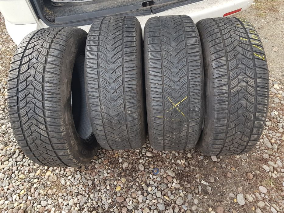 Anv.iarna 235/60r17  pirelli si dunlop