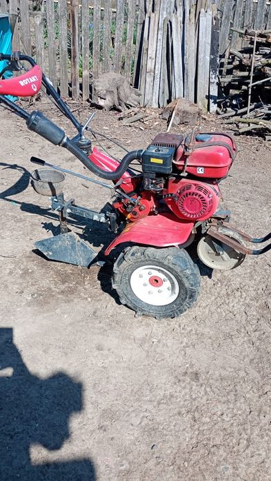 Vând motocultor ROTAKT 7 cp
