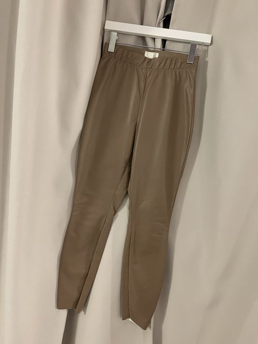 Кожен панталон H&M Капучино