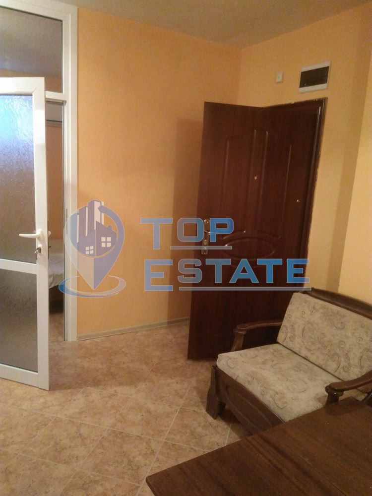 Продава се Двустаен апартамент в Велико Търново, Бузлуджа - 45 кв.м за 1592 €/кв.м - Снимка #2