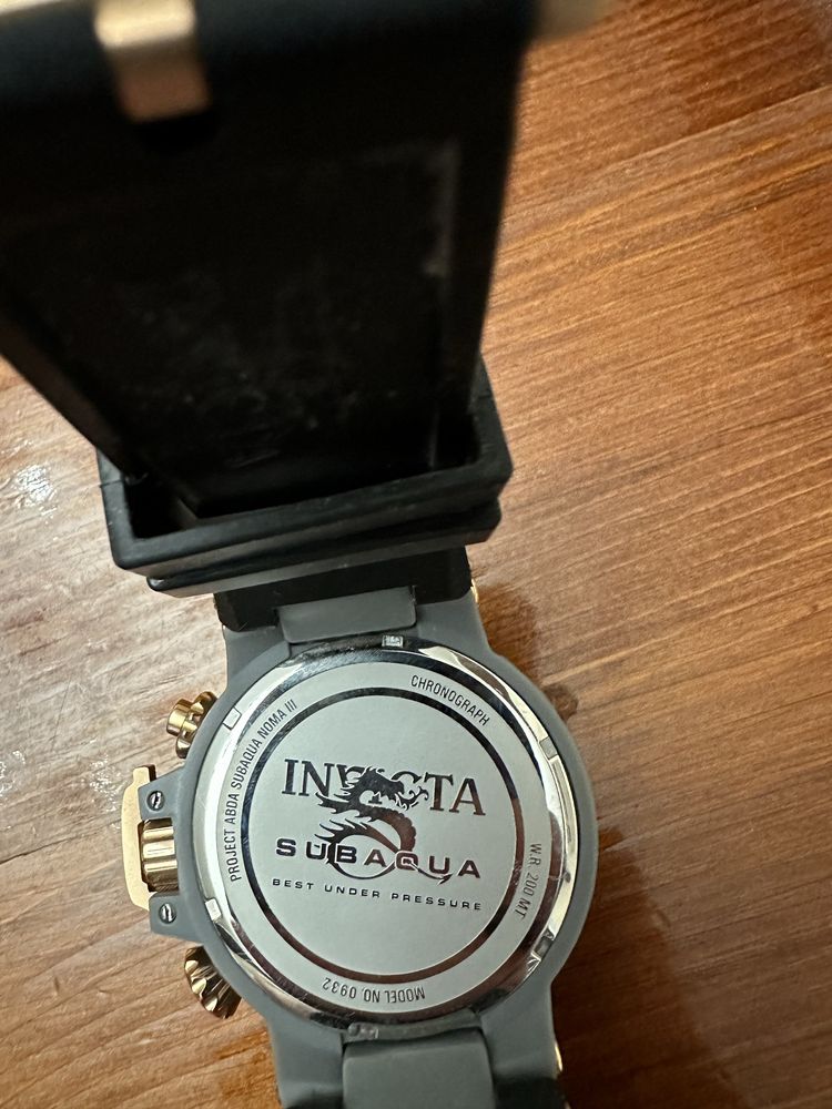 Часовник INVICTA