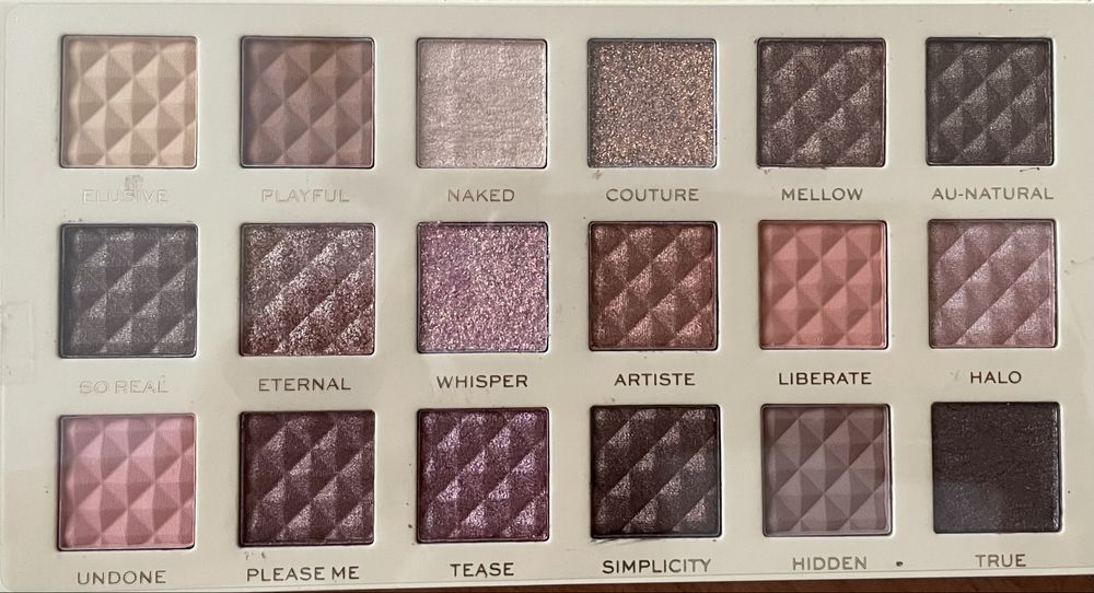 Нова палитра Revolution