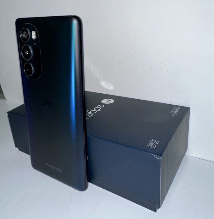 Motorola edge 30 pro