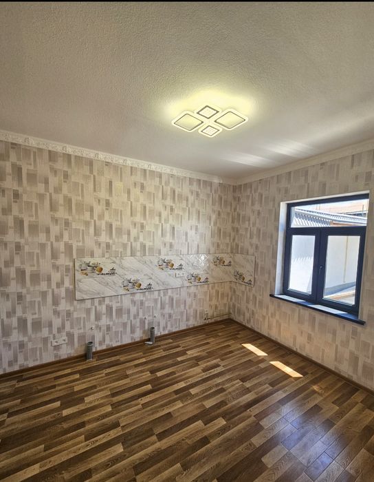 Продаётся абсолютно новый коттедж 4 комн. 2 сотки.