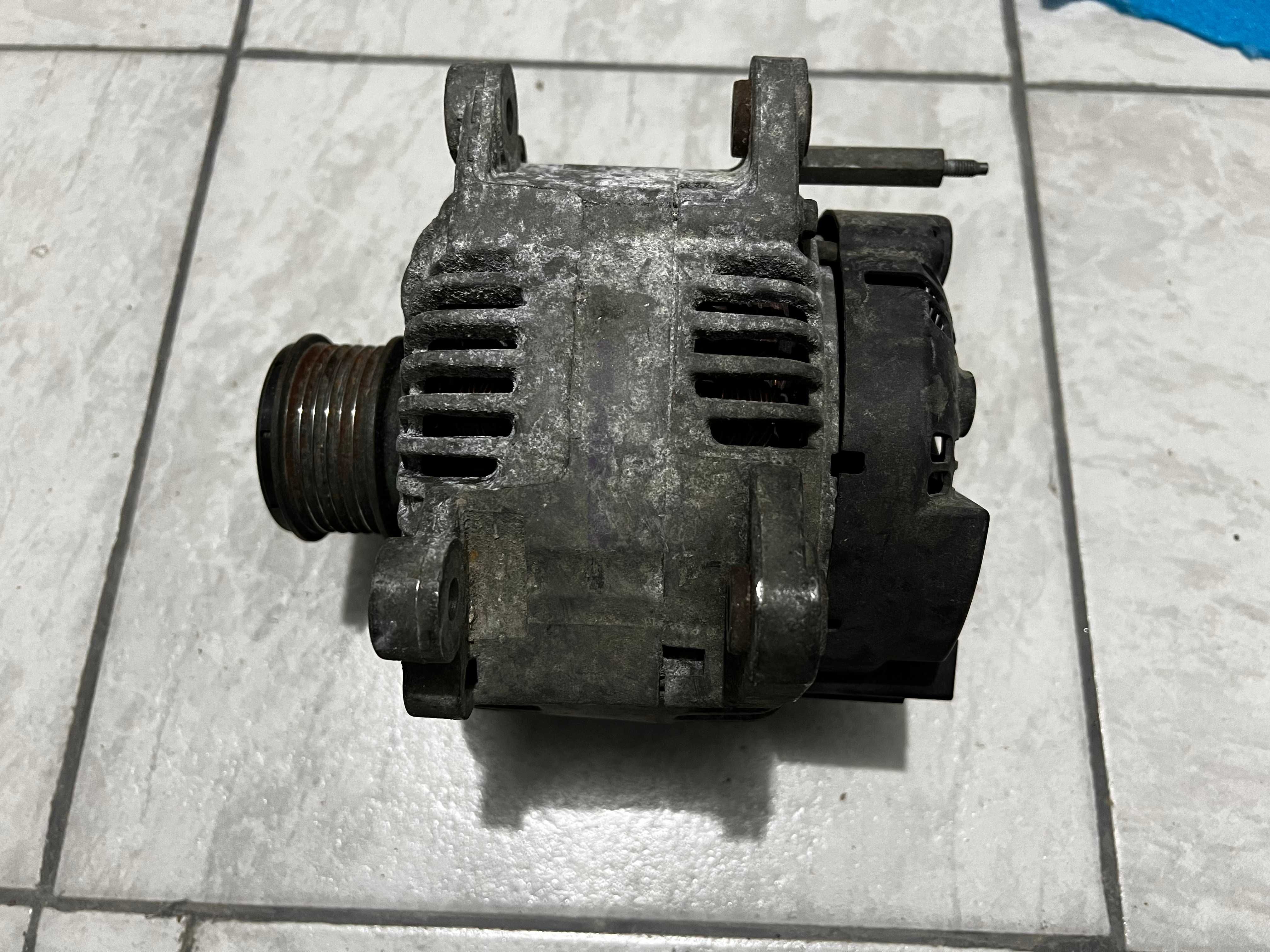 Alternator 180A modul AFS VW Golf 5 6 Passat Skoda Audi