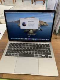 MacBook Air 2020 13 инча