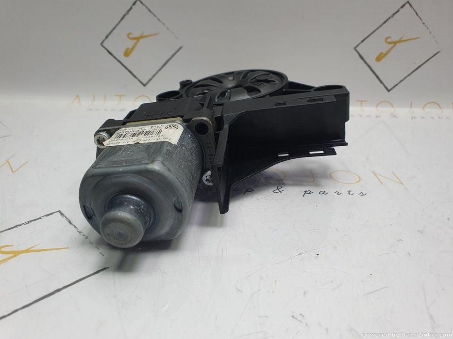 Motoras macara geam stanga fata VOLKSWAGEN PASSAT (362) [ 2010 - 2014 ] TDI (CFFB) 103KW|140HP 988705-308 OEM 3AA959701A / 3AA837462