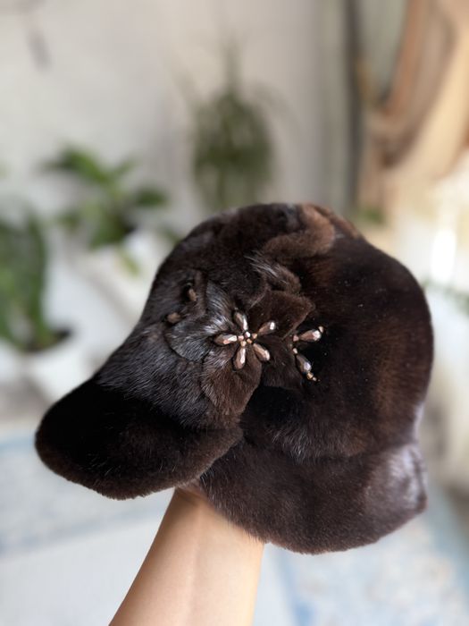 Продам норковую шапку