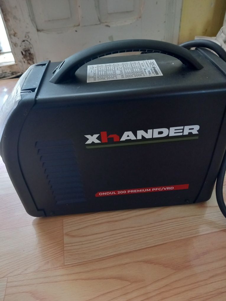 Vindem aparat sudura tip invertor nou xhandar