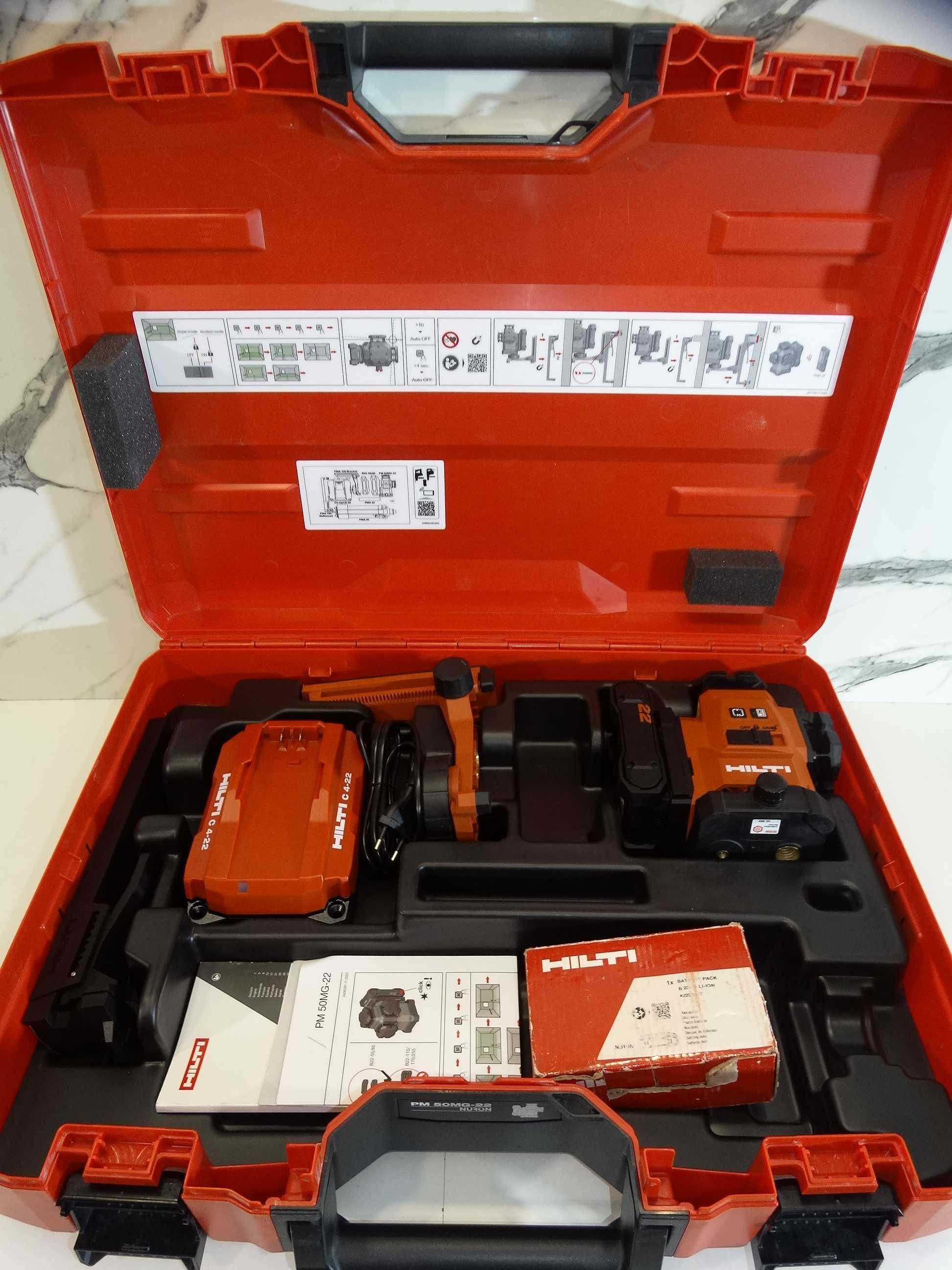 НОВО - Hilti PM 50 - 22 / Nuron - Мултилинеен лазерен нивелир