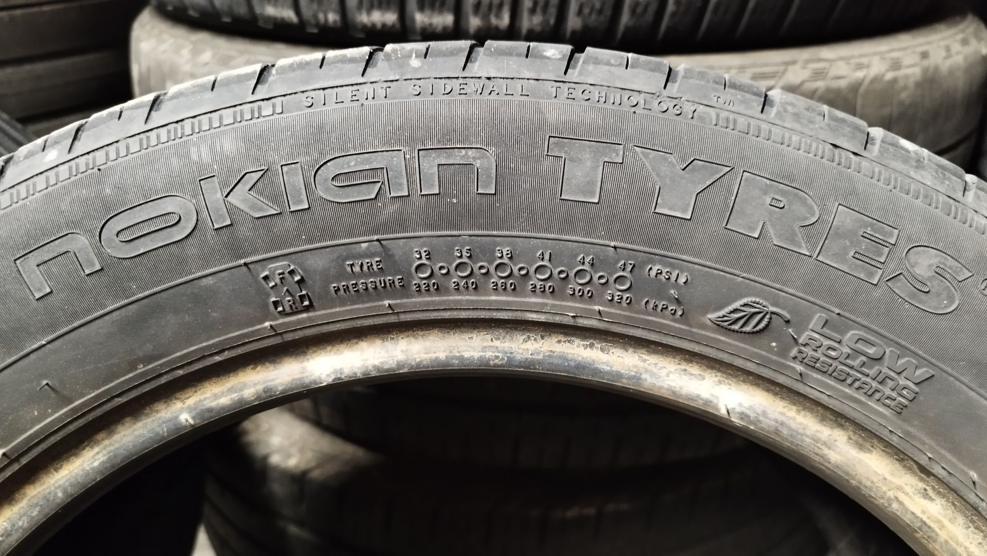 Nokian 205/55/16