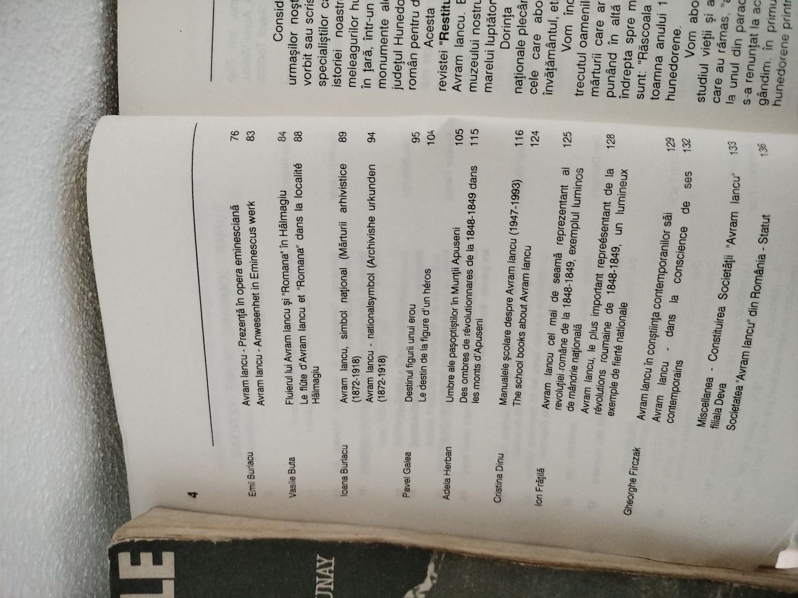 Lot două cărți Restituiri I și Ultimele zile ale fascismului in Europa