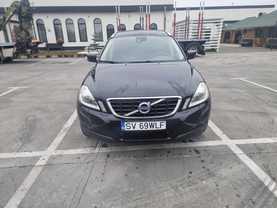 VOLVO XC60 D5 Awd  Xenon / Piele / Navigatie / Automata