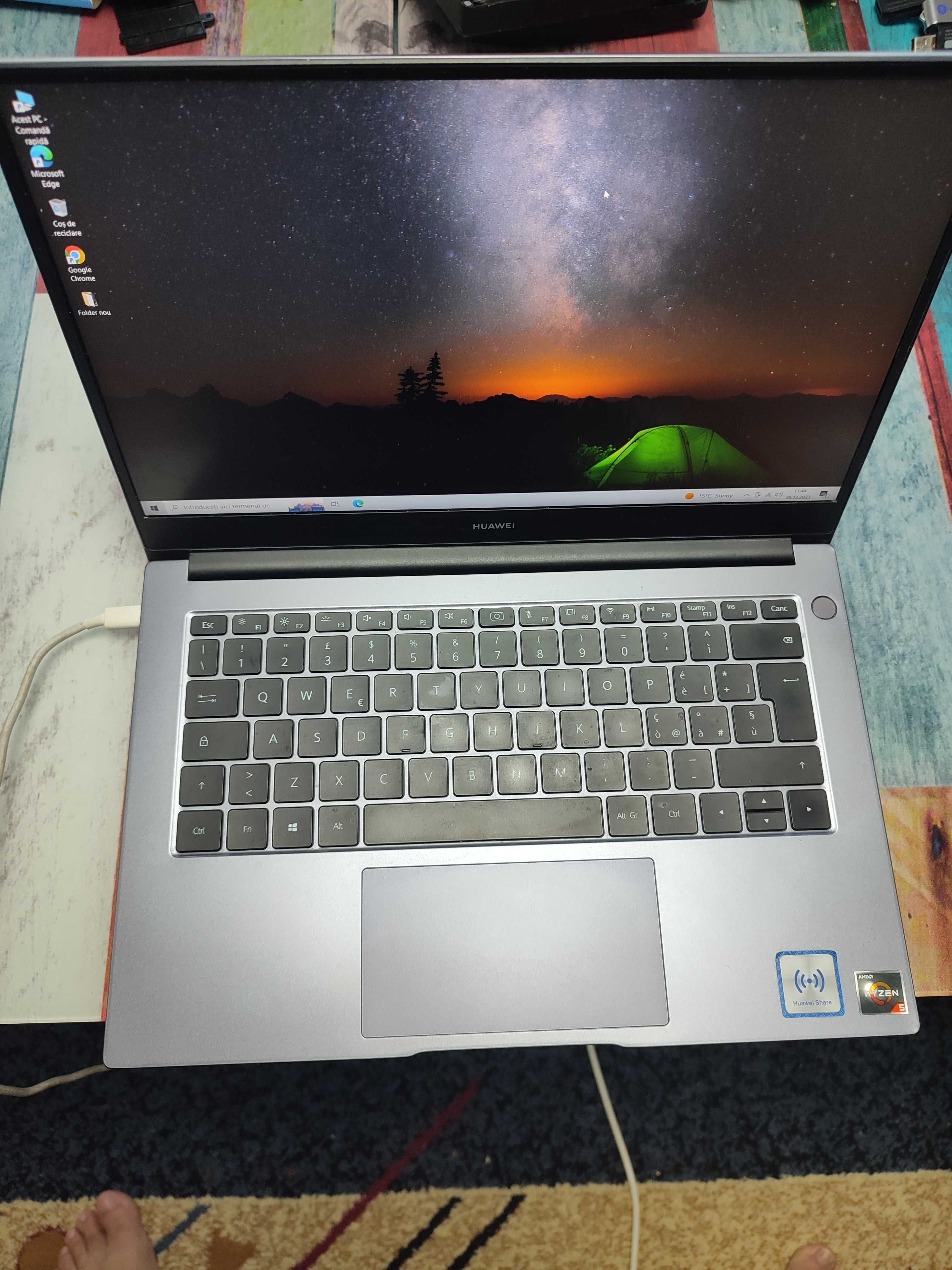 Laptop Slim  ultraportabil Huawei Matebook D14