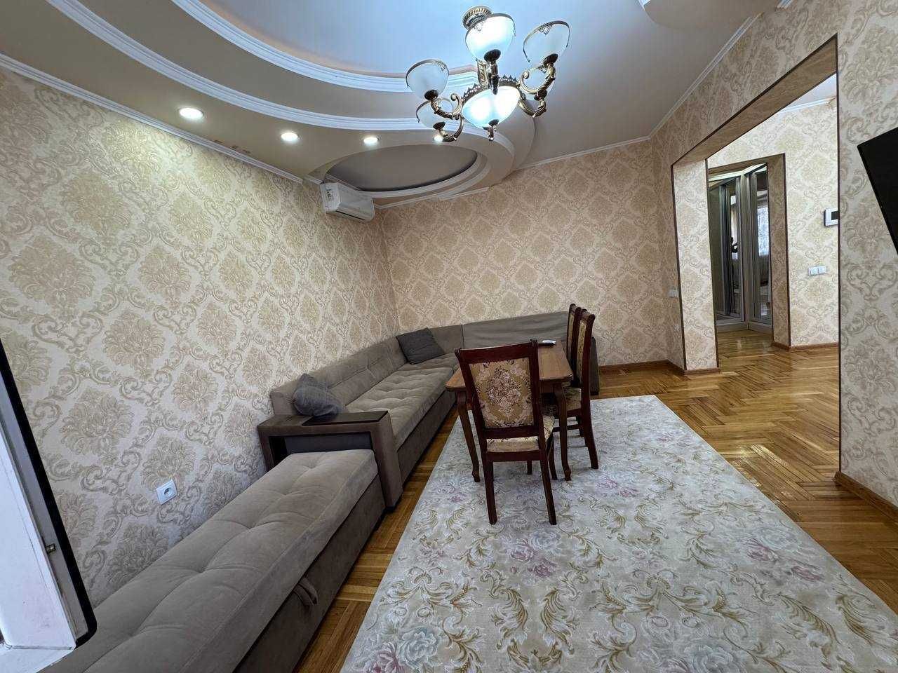 Срочно 3/3/16 Афросиёб центр - 70 м2