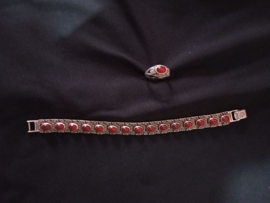 Продаю, Женский Браслет и Кольцо, Серебро 925 пр.с Камнями.