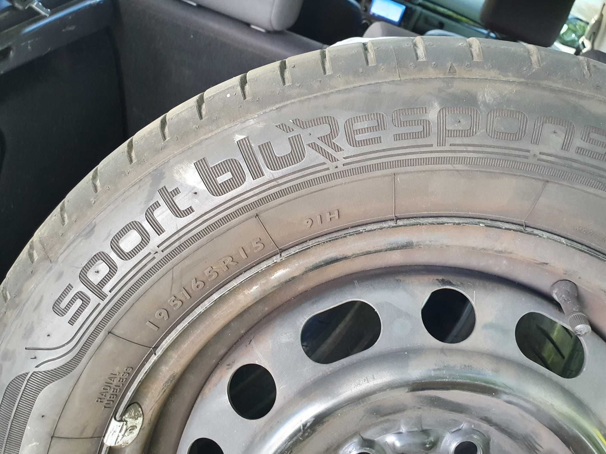 Джанти с летни гуми Dunlop Sport от Mazda3 195/65/R15