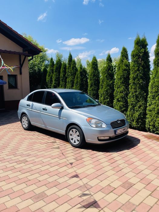 Hyundai Accent 1.5 Diesel - full option - foarte intretinut