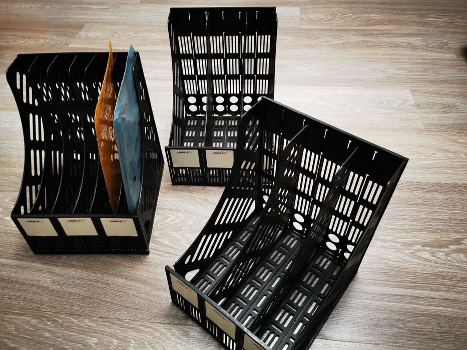 Настольный держатель (холдер) для журналов и папок