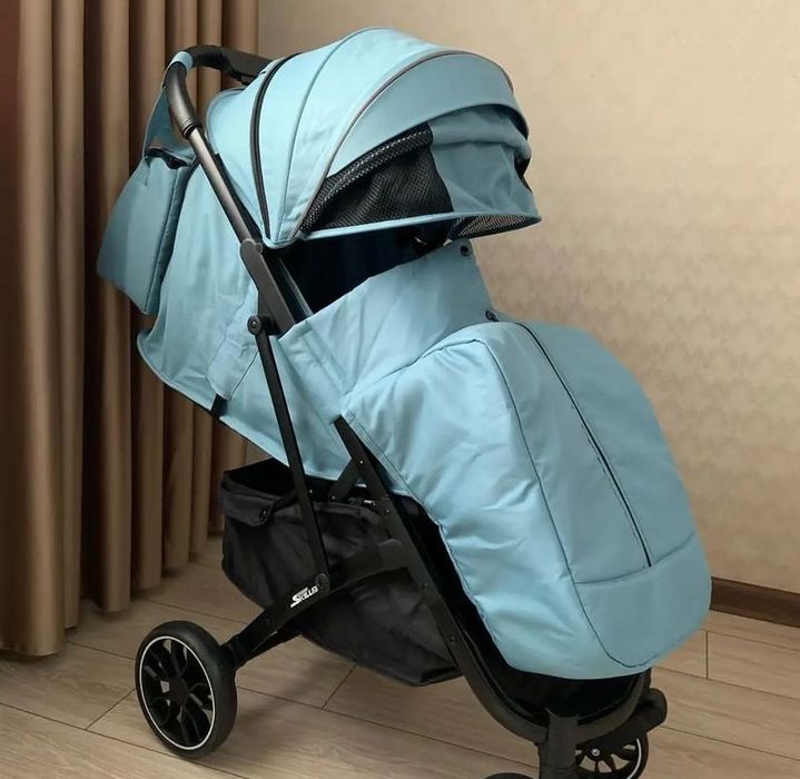 Продам коляску до 3 лет