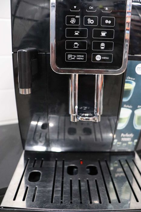 De'Longhi Dinamica ECAM 350.55.B Напълно автоматична кафемашина 1,8L