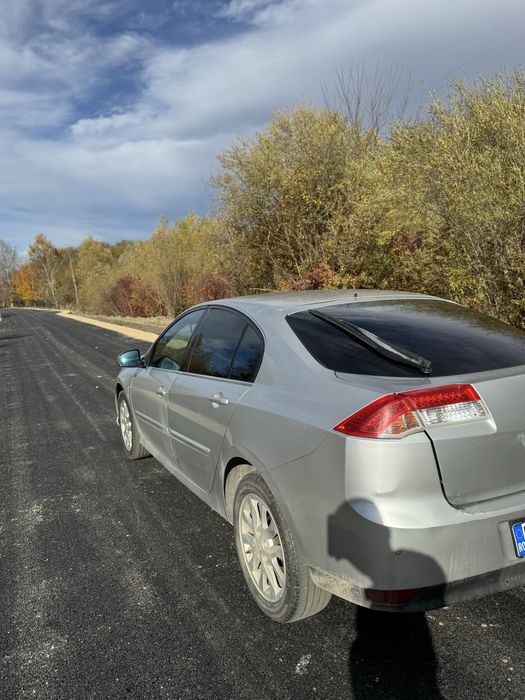 Renault Laguna 3 pachet GT 2.0 dci