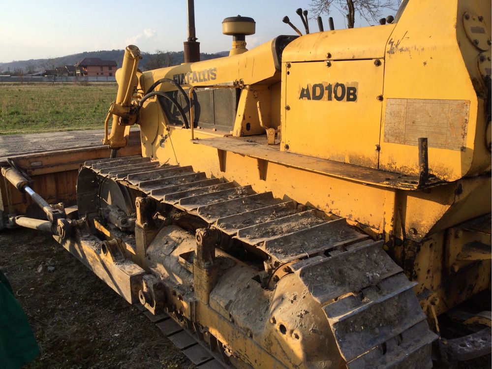 Buldozer marca fiat