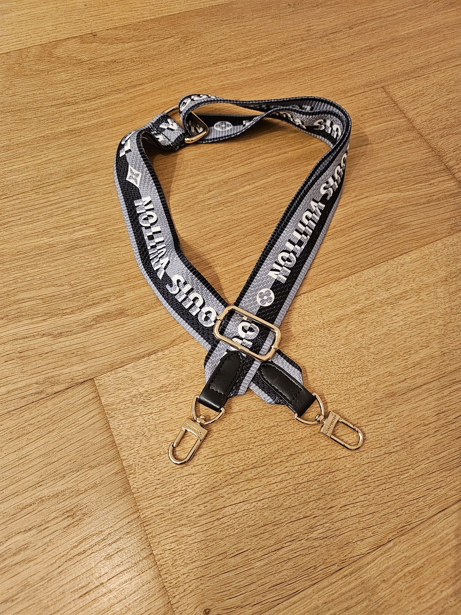 L Vuitton дръжка за чанта