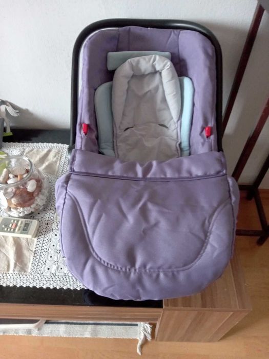 Столче за кола 0-3 г.