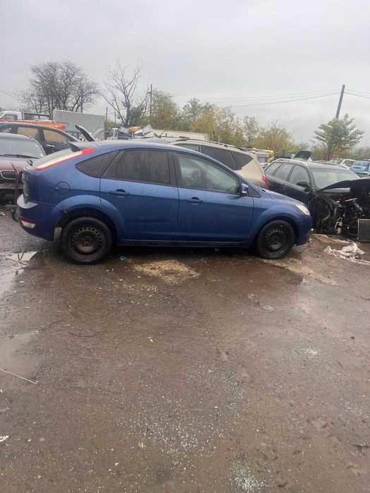 Форд Фокус 2.0 дизел 2008 година на части