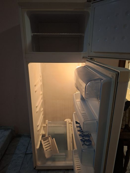 Хладилник с фризер  BEKO