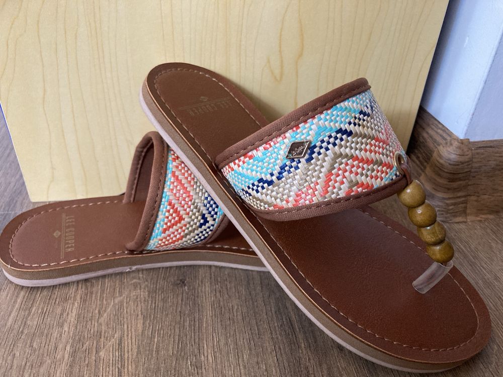 Дамски чехли Lee Cooper