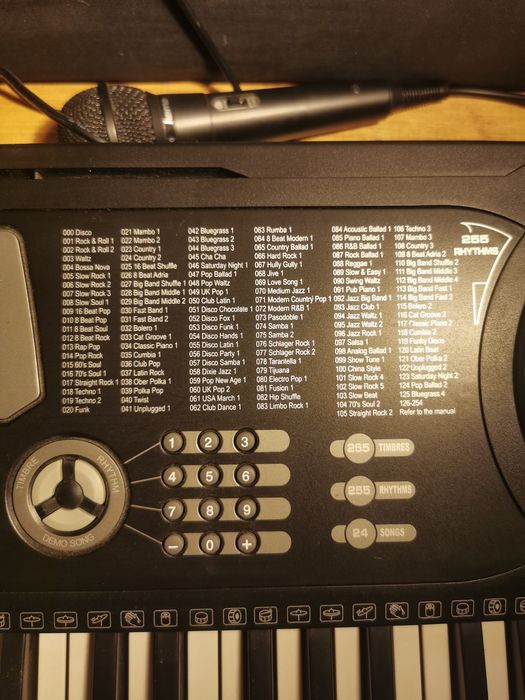 Orga electronica McGrey EK-6100 plus Microfon dinamic Hama dm-20