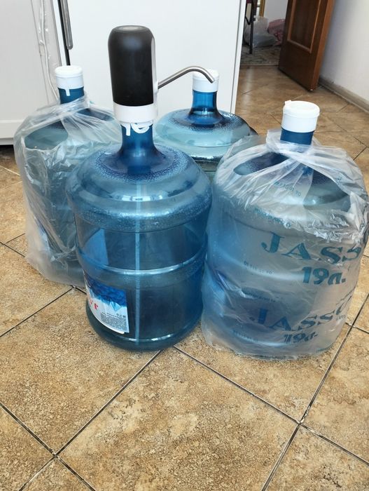 Продам 19 литровые бутыли