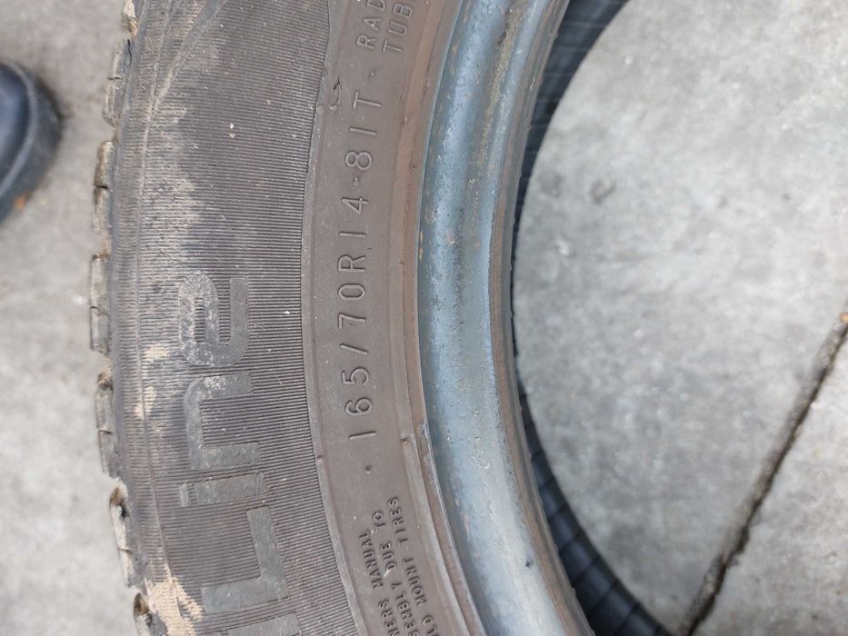 Vand 8 cauciucuri 165/70/14