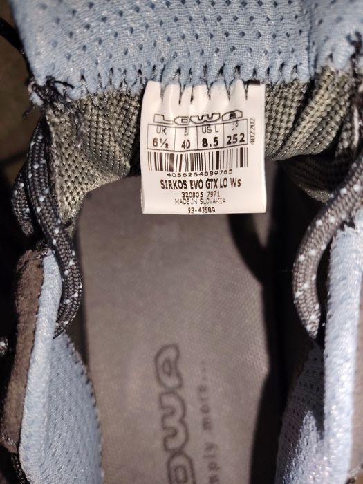 LOWA gore_tex 40 номер