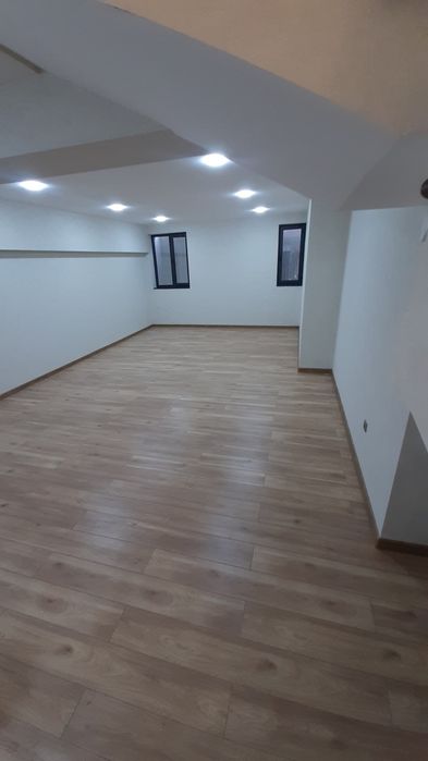 Срочно продаётся евродом 2.5-соток 6-комнота Яккасарой Саламатина