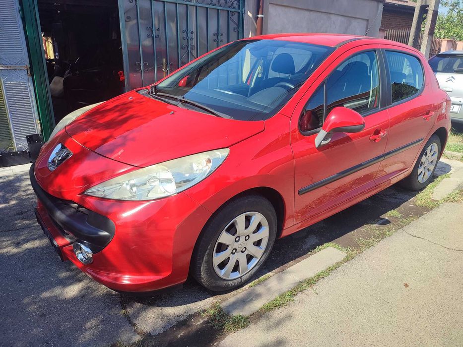 Vand Dezmembrez Peugeot 207 1.4VTI 95HP an 2009
