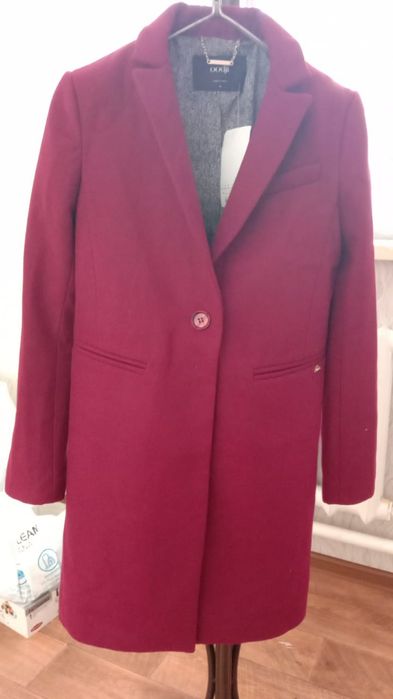 Пальто сатамын, новый, әдемі