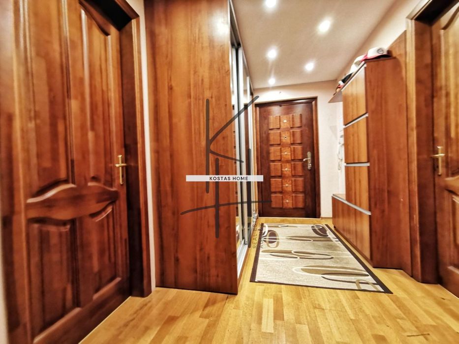 Продава се Тристаен апартамент в Варна, Гръцка махала - 106 кв.м за 3114 €/кв.м - Снимка #4