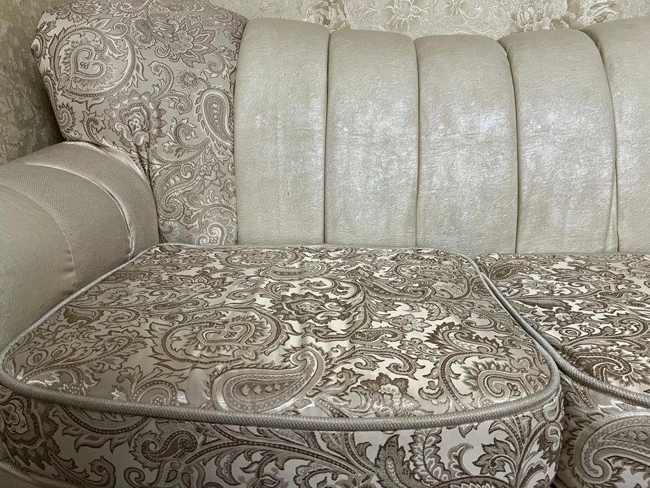 Уголок отдыха тройка