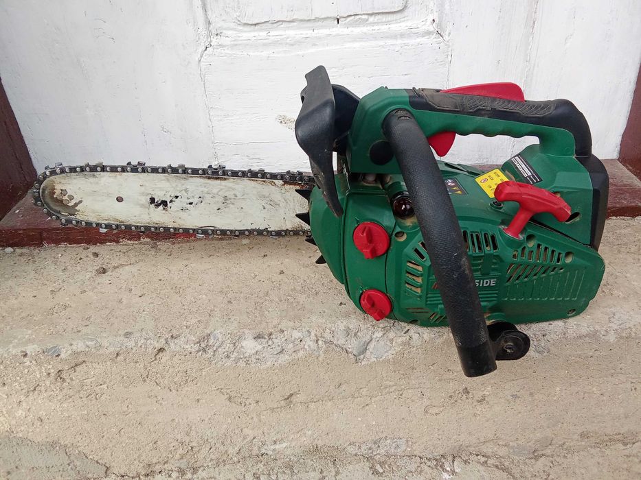 Продавам резачка за дърва Parkside