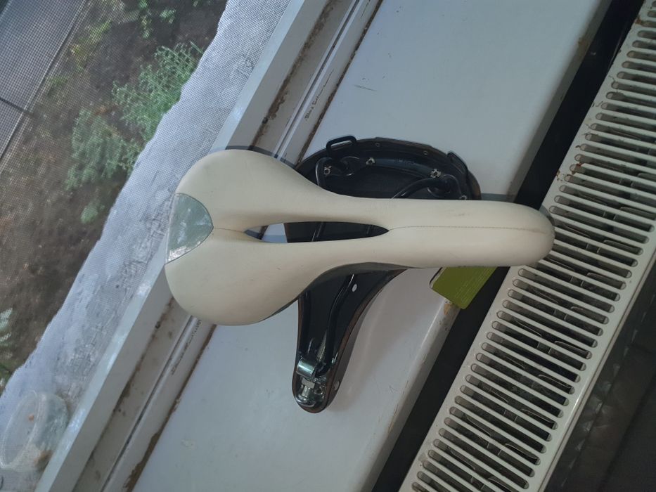 Șei bicicleta noi Brooks, Selle Royal, Terry Fly