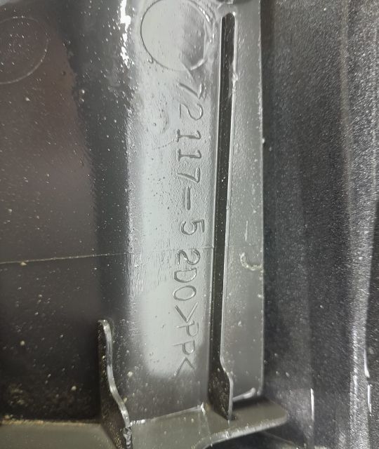 Grila centrala radiator 72117-52d0 Suzuki Grand Vitara 1  [din 1998 pana  2005] seria