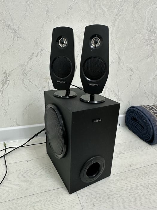 Продам колонки creative