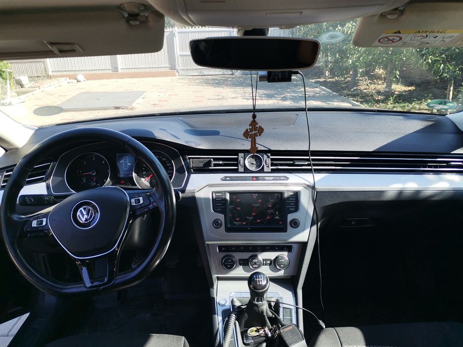Vând Passat B8 stare foarte bună