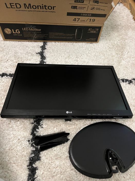 Monitor LED LG- 47cm /19