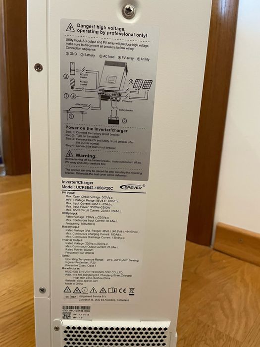 Invertor/incarcator curent EPever UCP5542-1050P20C NOU cu accesorii