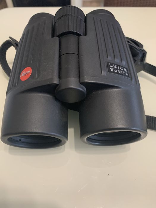 Binoclu Leica Trinivid